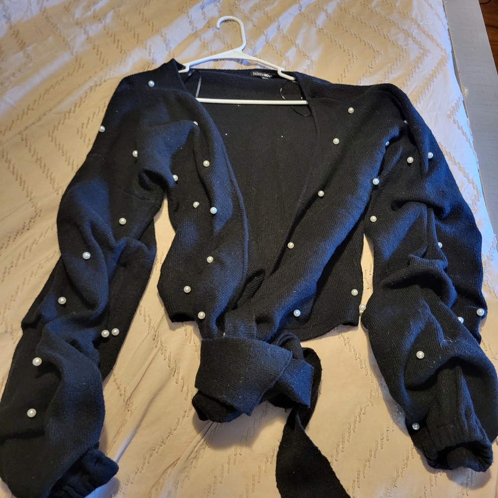 Fashion Nova Black Pearl-Studded Cardigan